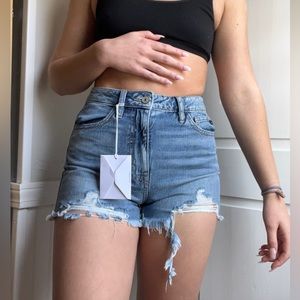 Kancan NWT Relaxed Fit Short - Size Small